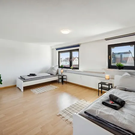 Work & House With Garden In Апартаменты *